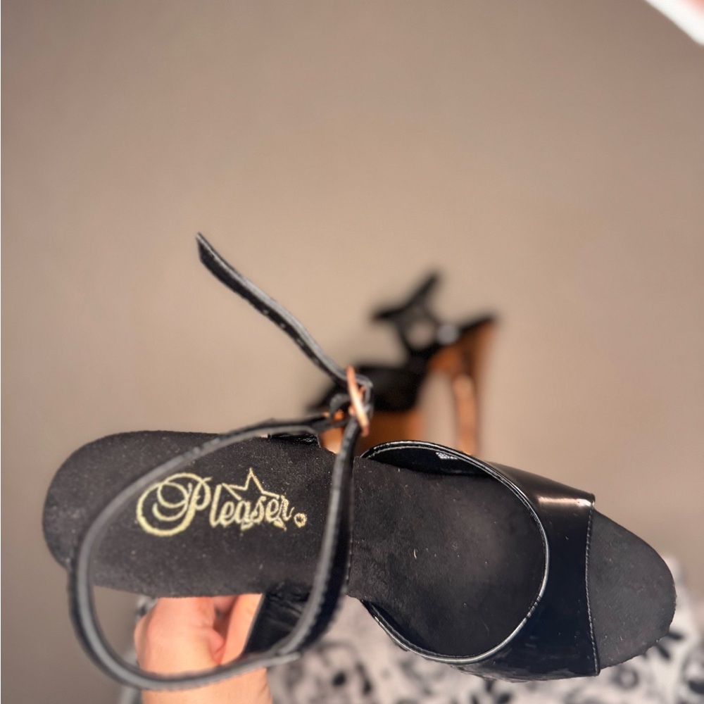 Pleaser Black and Rose Gold Platform Heels - Picture 9 of 12